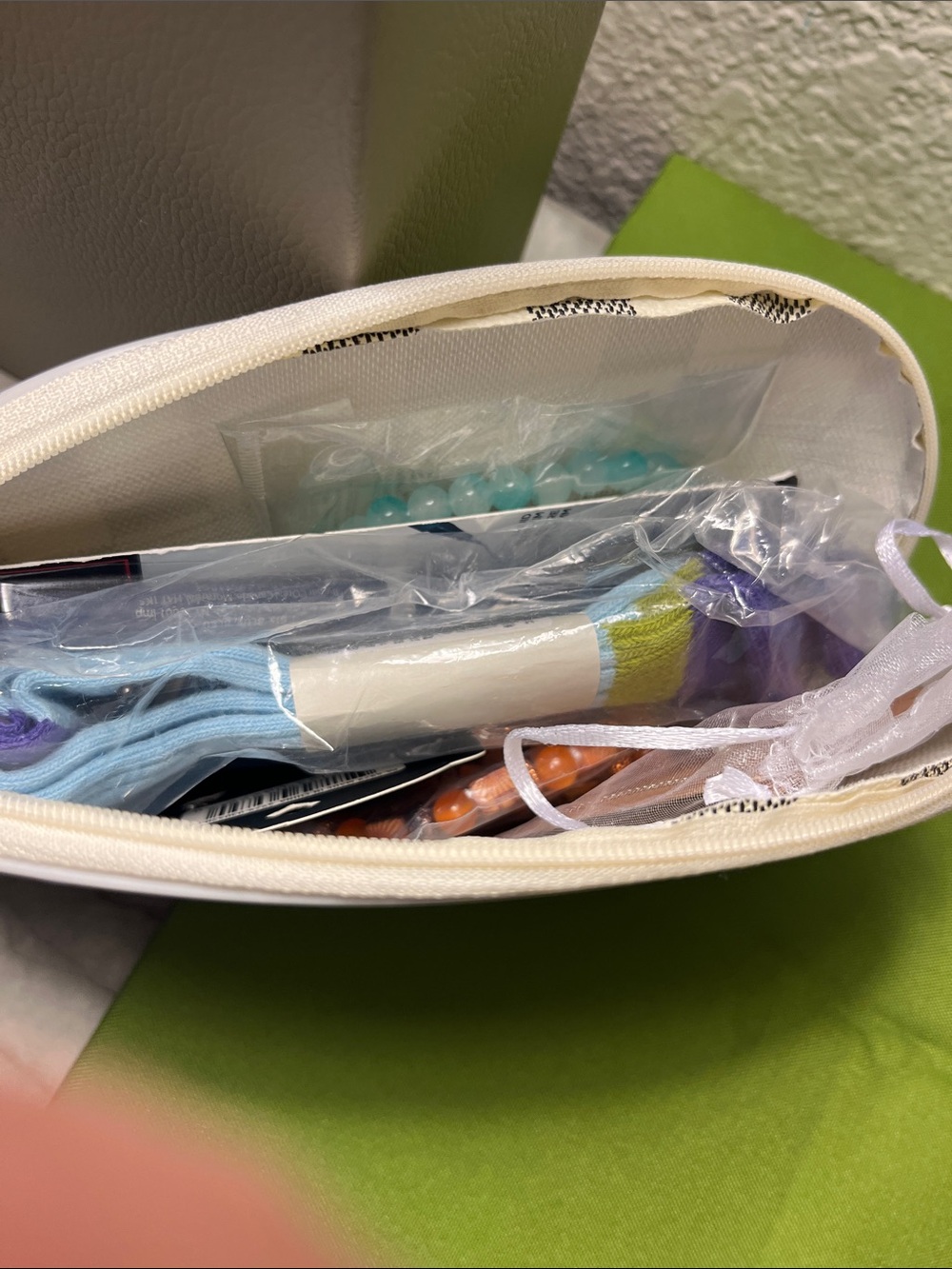 NWT!White Small Zippered Storage Pouch - Compact Organizer